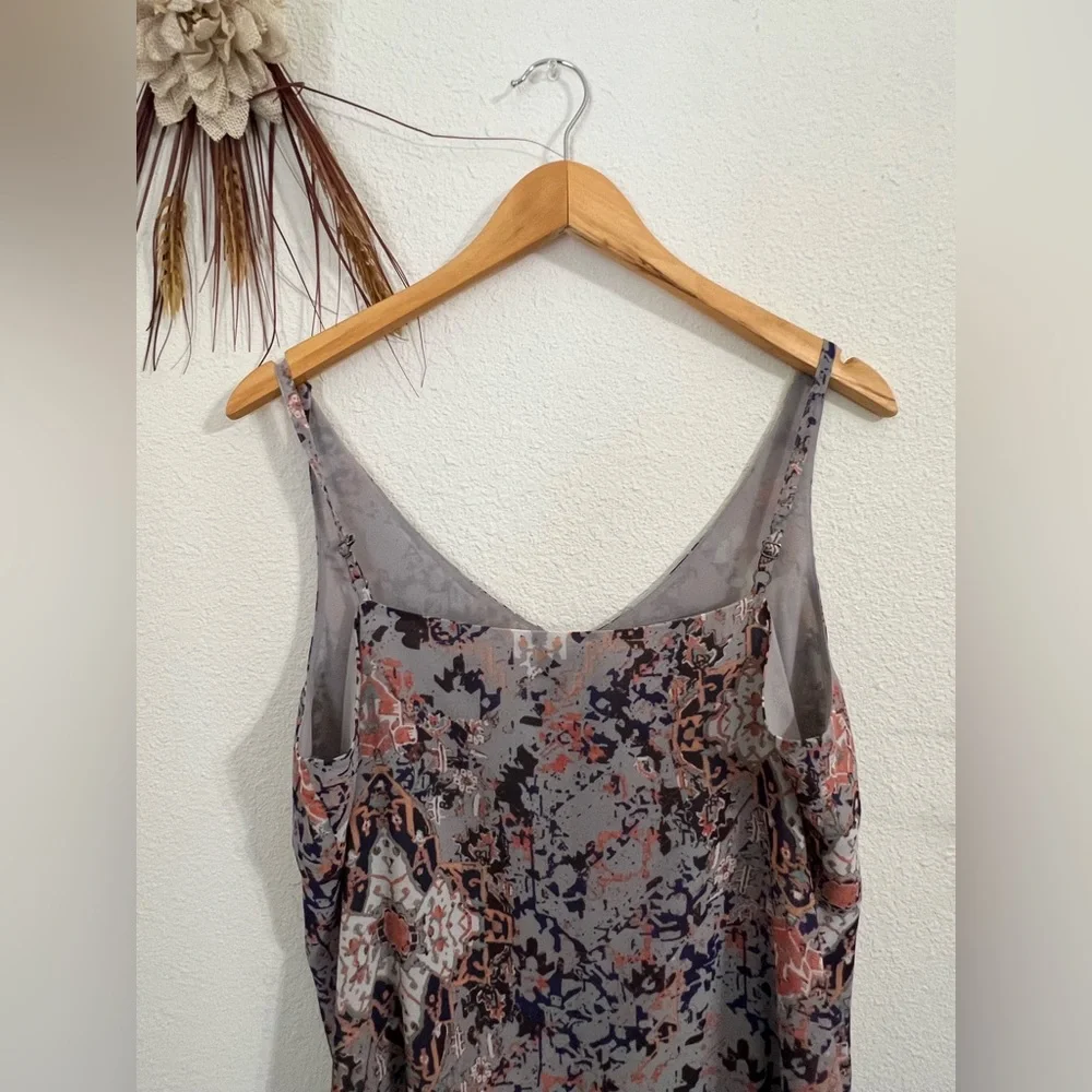 CAbi Floral Pattern Fresco Shift Pocket Dress Size Medium - Picture 3 of 7